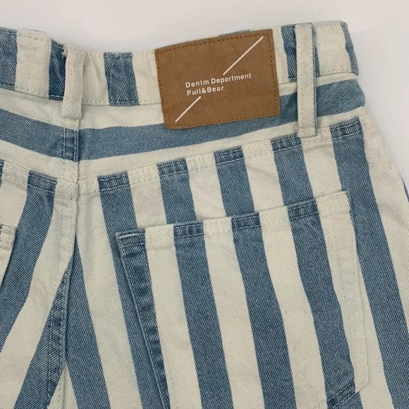 Pull & Bear Denim Shorts size 28 Stripe Jeans - Picture 6 of 6